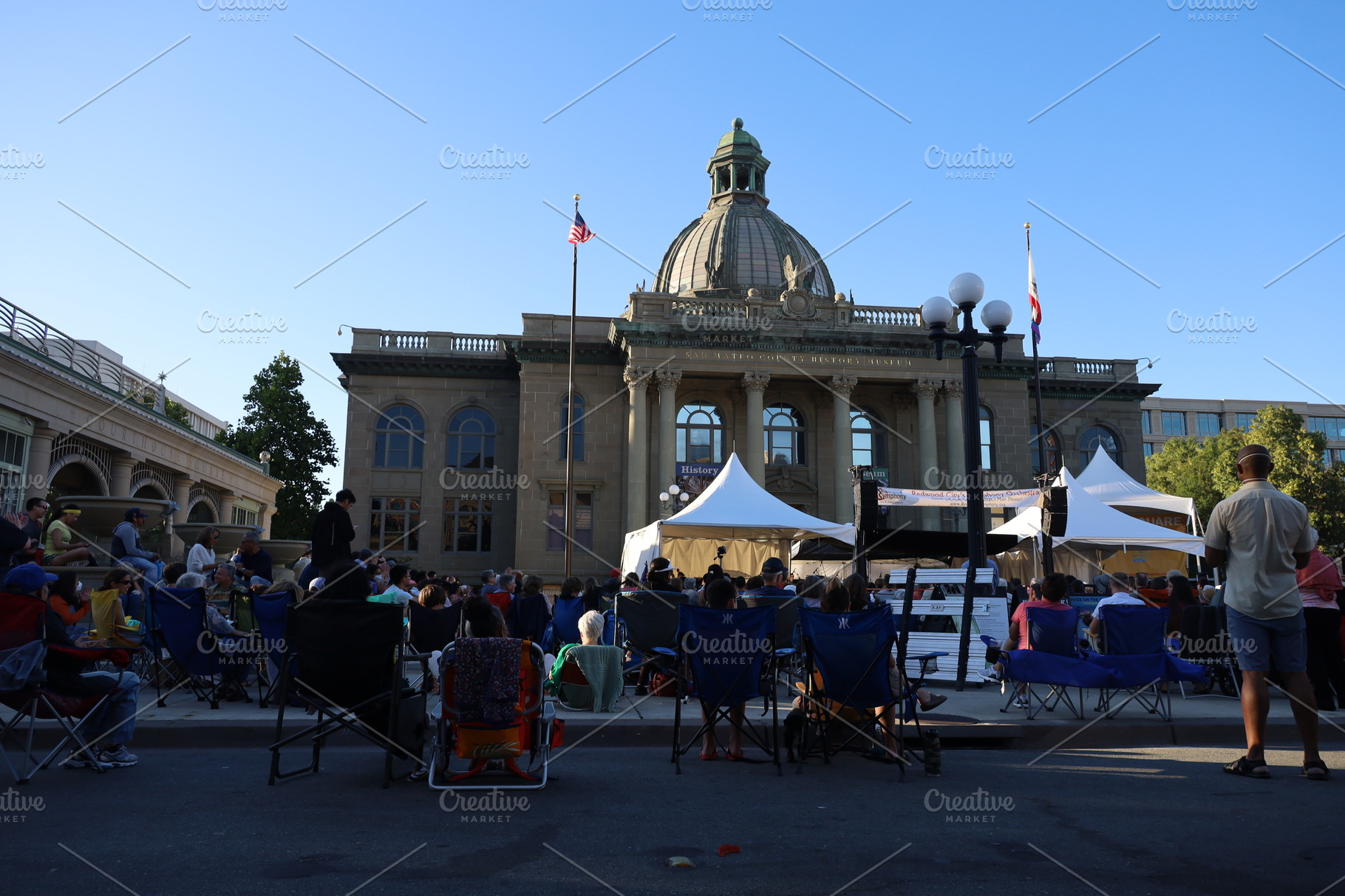 Music on courthouse square, Redwood City, California Architecture