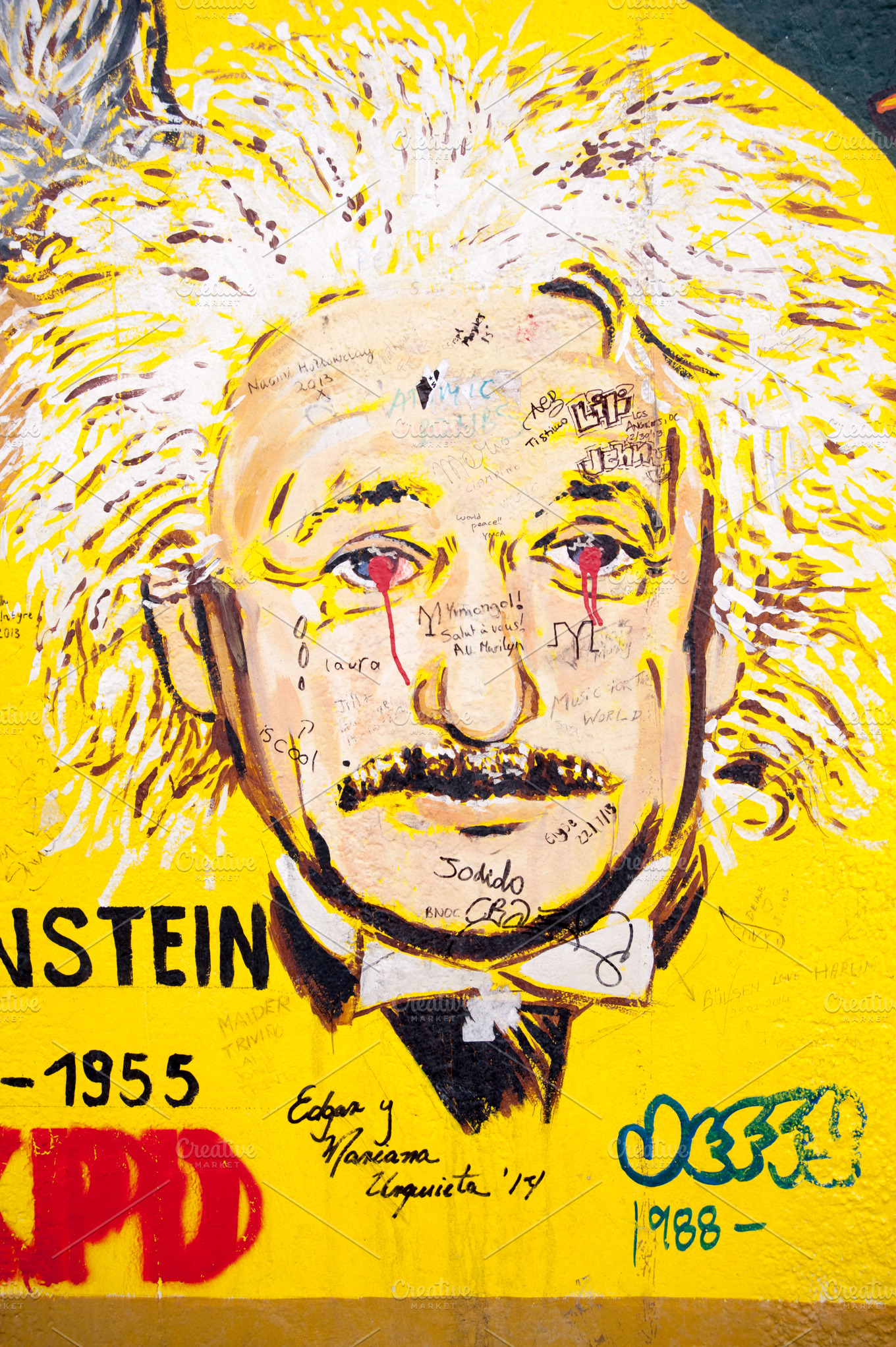 berlin-wall-art-albert-einstein-containing-berlin-wall-east-side