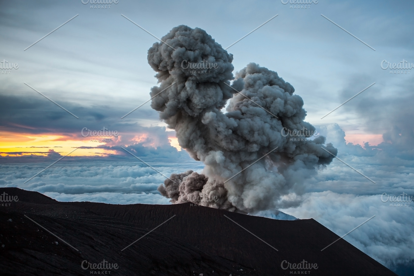  Semeru  Volcano Eruption  Indonesia High Quality Nature 