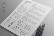 Resume/CV | Resume Templates ~ Creative Market