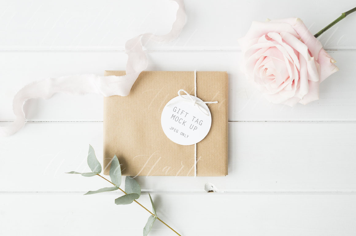 Gift tag mock up - Jpeg ONLY | Product Mockups ~ Creative Market