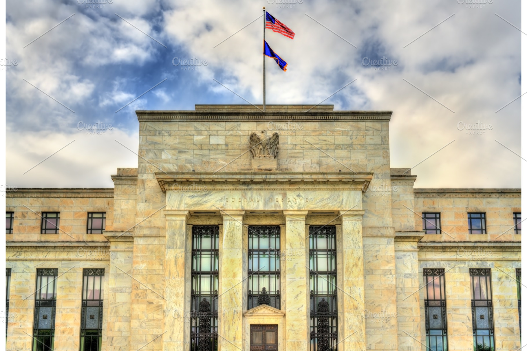 federal-reserve-board-of-governors-in-washington-dc-stock-photo