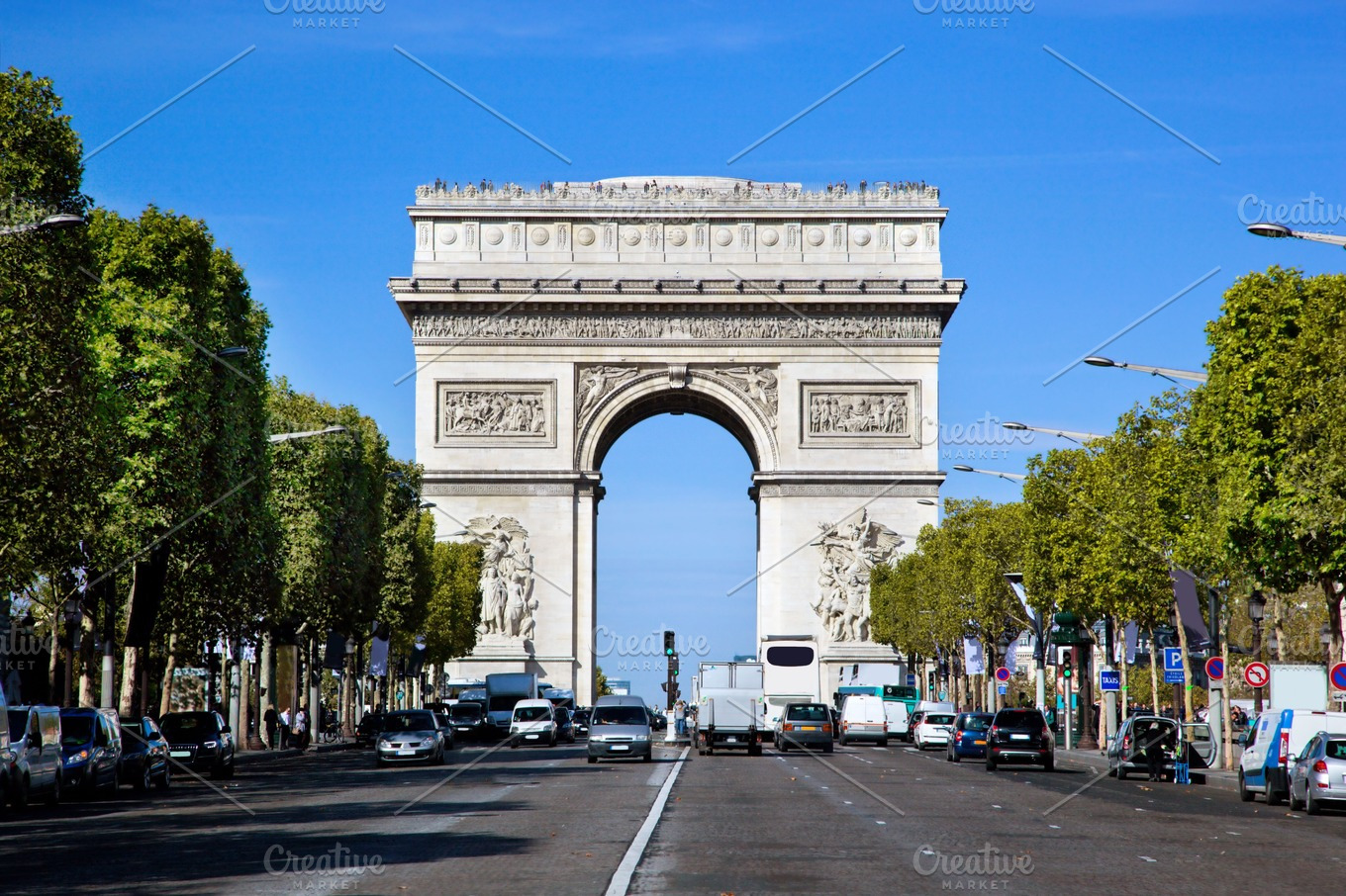 Arc de triomphe paris france featuring arc, arch, and triomphe