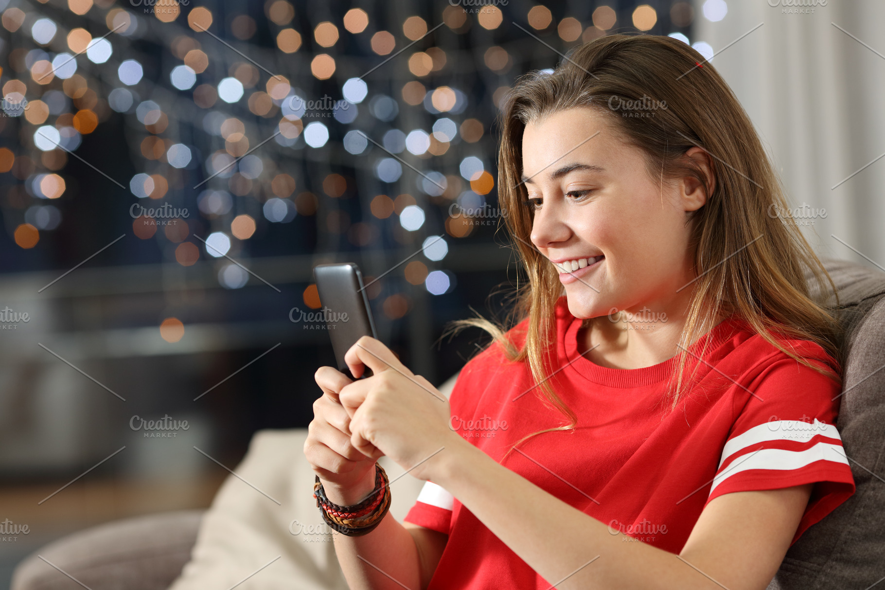 Teen using a smart phone in the nigh Technology Stock Photos ... photo image pic