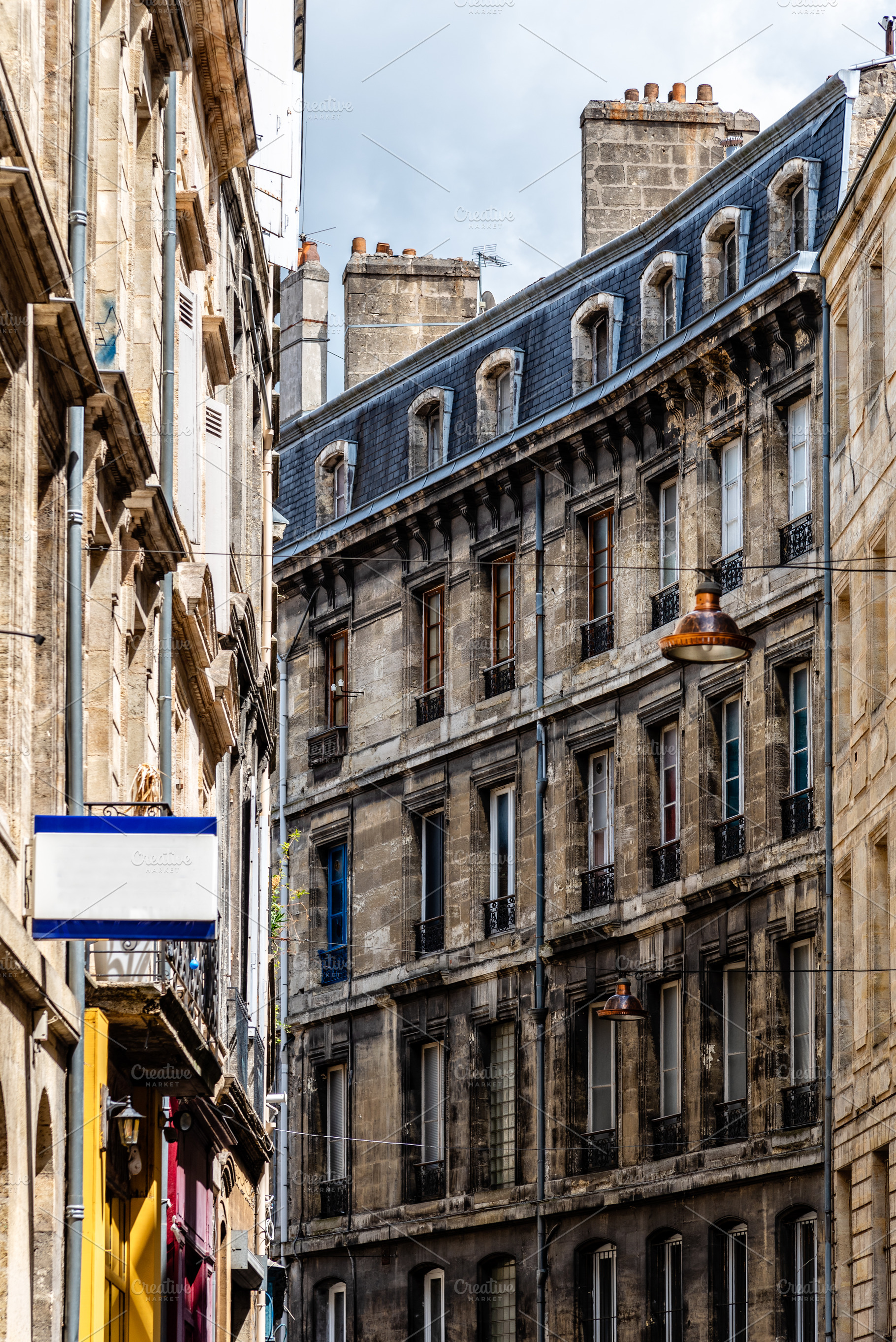 Narrow street in bordeaux featuring bordeaux, no people, and alley ...