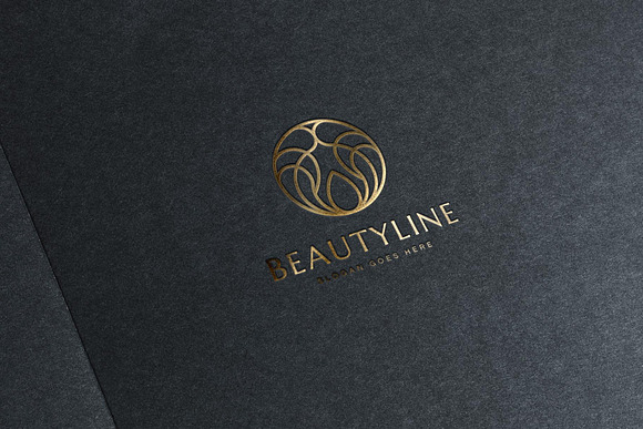 Elegant, Playful, It Company Logo Design for Luxxx Beauty by