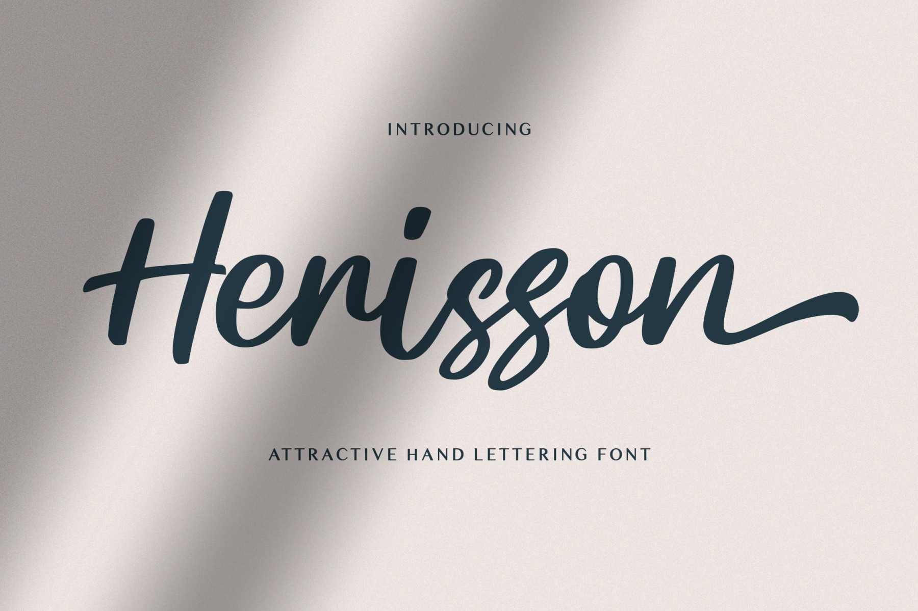 Herisson - Attractive Handlettering | Script Fonts ~ Creative Market